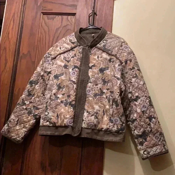 Free People Women’s jacket. - Picture 4 of 5